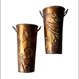 Elegant Expressions small scroll embossed round iron vase set